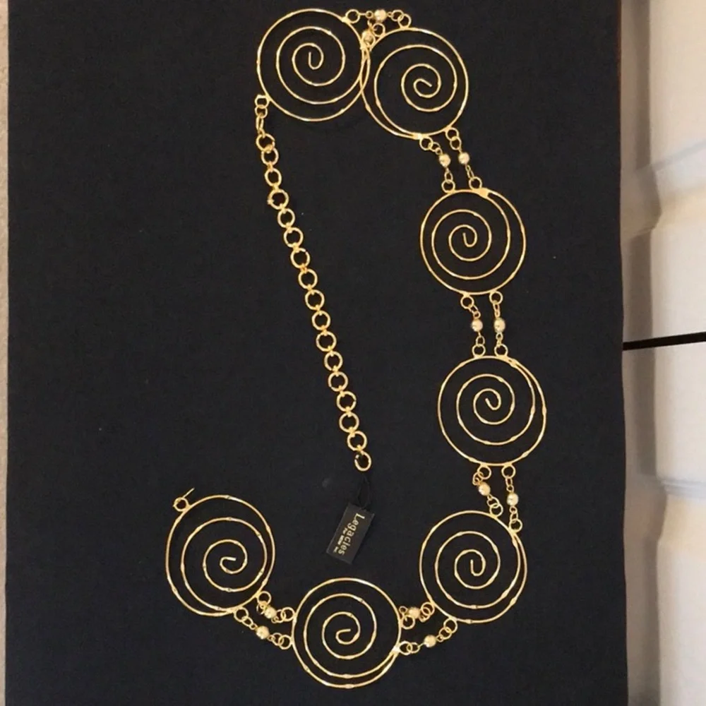 GOLD SWIRL ADJUSTABLE CHAIN LINK BELT. NEW WITH TAG - Picture 3 of 3